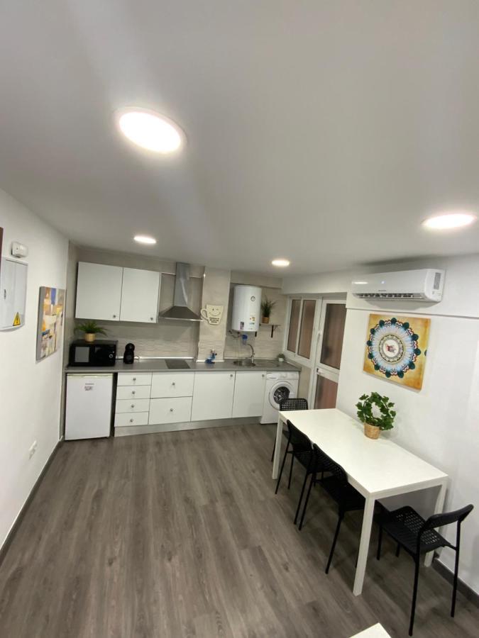 Goya Apartamentos Malaga Bagian luar foto
